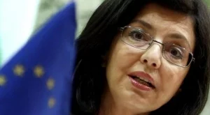 2012/12/04/0630405001380570435