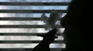 Дават на заден за забраната за пушене?