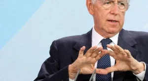 Политическа буря в Италия