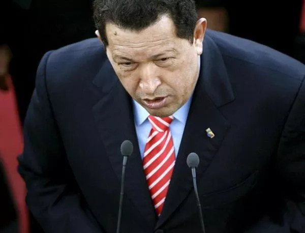 Успешна операция за Чавес в Куба 
