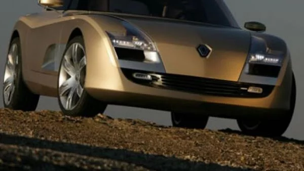 Renault продава изцяло дела си в AB Volvo