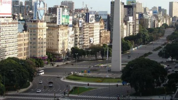 МВФ заплашва Аржентина с изолация