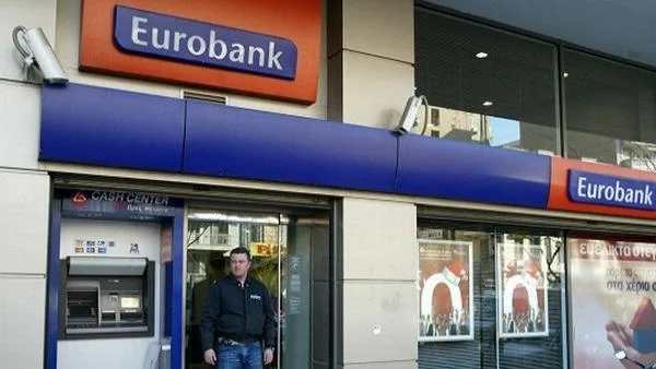 Крупни загуби в гръцкия банков сектор