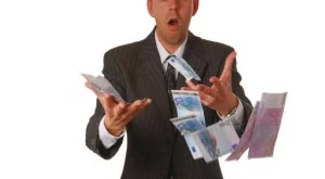 2012/12/27/0044118001380569429