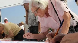 Ще гласувате ли на референдума? С "да" или "не"?