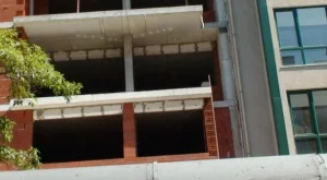 Имотният пазар ще трябва да пази позиции през 2013 година