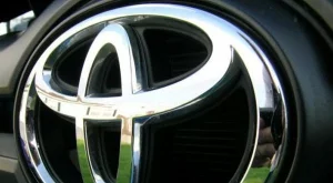 Toyota се завърна начело в света на автомобилите