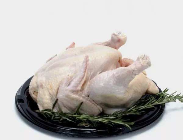 Започват масирани проверки за вода в пилешките продукти