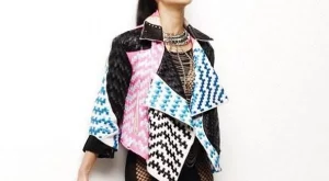 Никол Шерцингер в секси мрежеста рокля