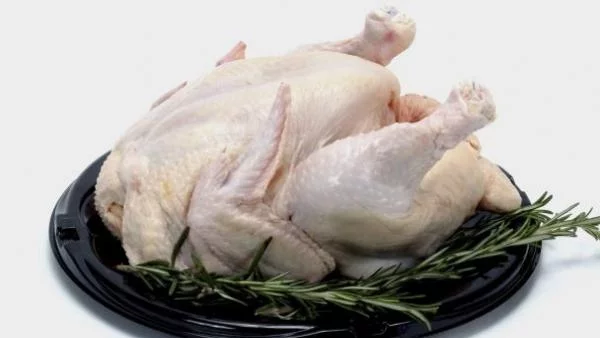 Жестоки глоби заради пилешко месо ще се налагат на производители и търговски