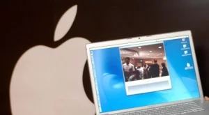 Apple печели все повече, но недостатъчно за изискванията на борсата