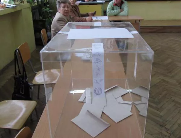 4348 българи гласуваха на референдума в чужбина