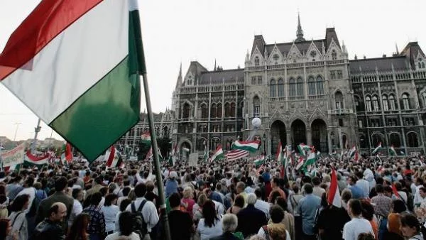 МВФ настоява за промяна в икономическата политика на Унгария