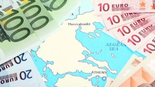 Доларът отстъпи от две и половина годишния си връх спрямо йената