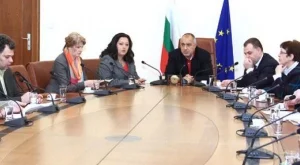 Субсидиите за земеделците ще се забавят