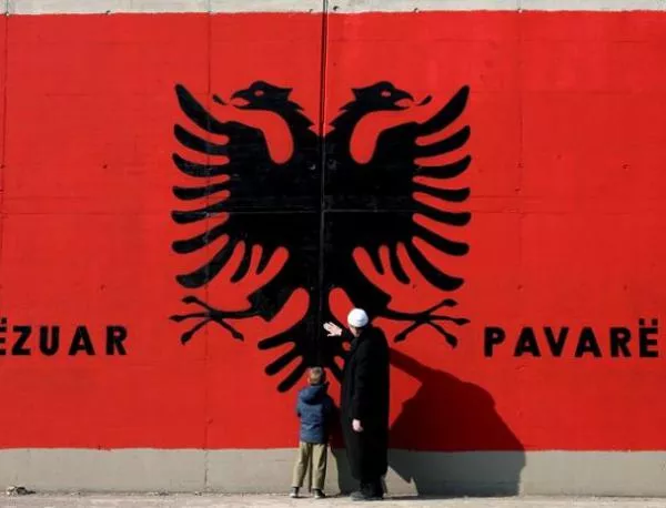Албанците най-много в Западните Балкани до десетилетия