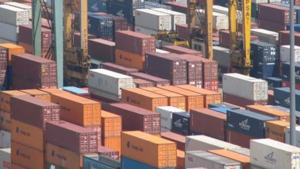 Износът ни за ЕС намалява, вносът от Европа расте