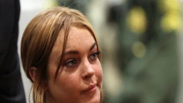 Линдзи влиза отново в клиника?