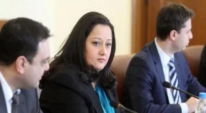 2013/03/04/0816418001380566599