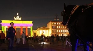 2013/03/07/0144759001380566433