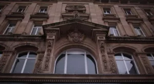 Катар насочи поглед към "Маркс & Спенсър"