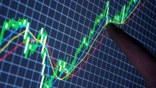 Долар/йена щурмува, но все още не е преодоляло нивото от 1:100