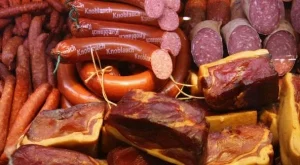 Цената на месото и колбасите се понижи леко