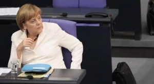 Данни на ЕЦБ възмутиха Ангела Меркел