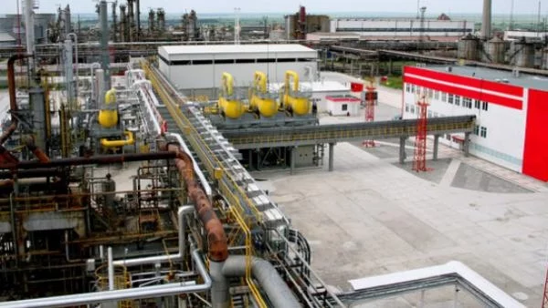 Взеха лиценза на склад на "Лукойл"