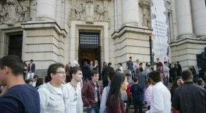 България заделя най-малко пари за образование