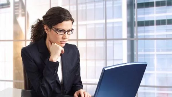 Четирите бизнес плюса на майчинството