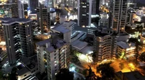 Недостиг на електричество затваря университети в Панама