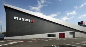 Nissan с непроменена печалба за 2012, очаква повече догодина