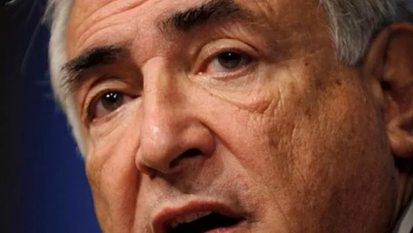 Строс-Кан откри инвестиционна банка в Джуба