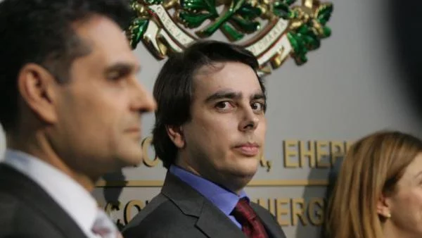 МИЕТ предлага: Несебър и "Слънчев бряг" АД да сключат договор