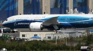 Сингапур се обзаведе с 60 модерни самолета