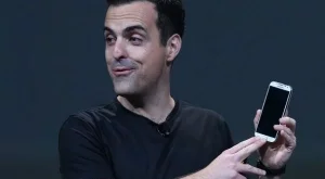 Samsung и Google предизвикват Apple с нови смартфони през лятото