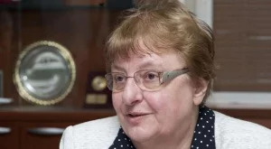 Токът е по-скъп, отколкото трябва да е, смята Евгения Харитонова