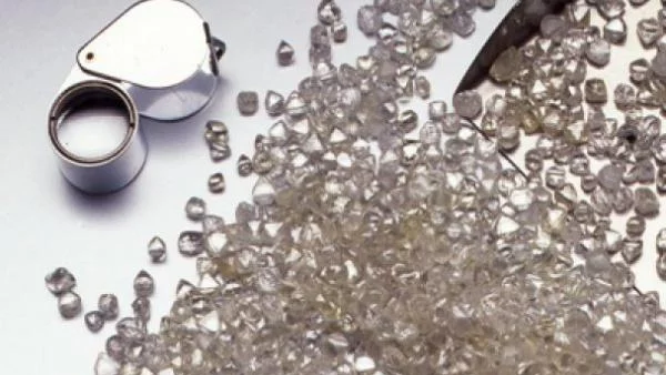 ЦАР с нов ред при търговията с диаманти