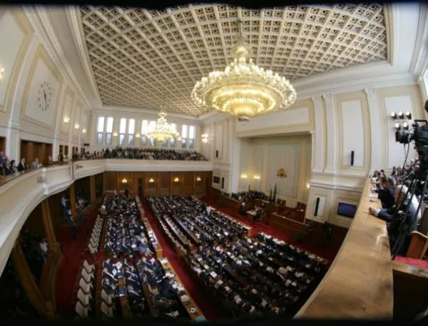 Парламентът обмисля промяна на закона за СРС-тата