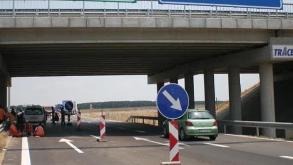 АМ "Тракия" ще бъде пусната през юли, казва шефът на АПИ