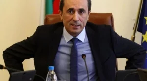 Орешарски: Токът може да поевтинее с 5%