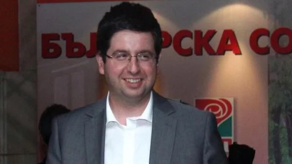 Чобанов: Ще говоря с финансовия министър на Кипър за офшорните сметки