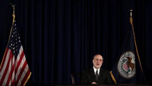 Основната лихва в САЩ продължава да е рекордно ниска