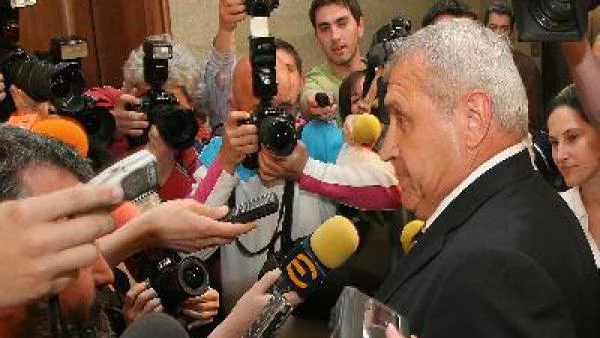 Вълканов: Пакетът от мерки на кабинета цели отвличане на общественото внимание 