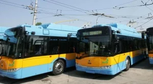 2013/06/24/0577067001380560793