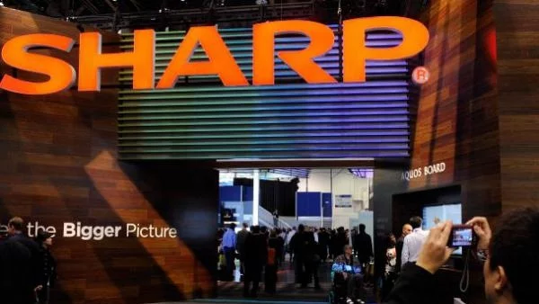 Sharp пуска панели с течни кристали за смартфони 