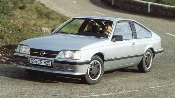 Opel Monza се завръща на сцената