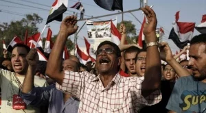 До шест месеца икономиката на Египет ще се срине