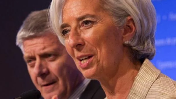 МВФ леко понижава прогнозите си за икономически растеж